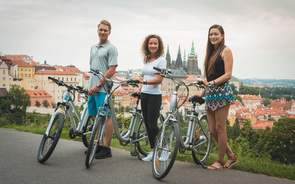 Prague: Bike or E-Bike City Tour with A Local Guide - Who should book this bike tour, and who should skip it