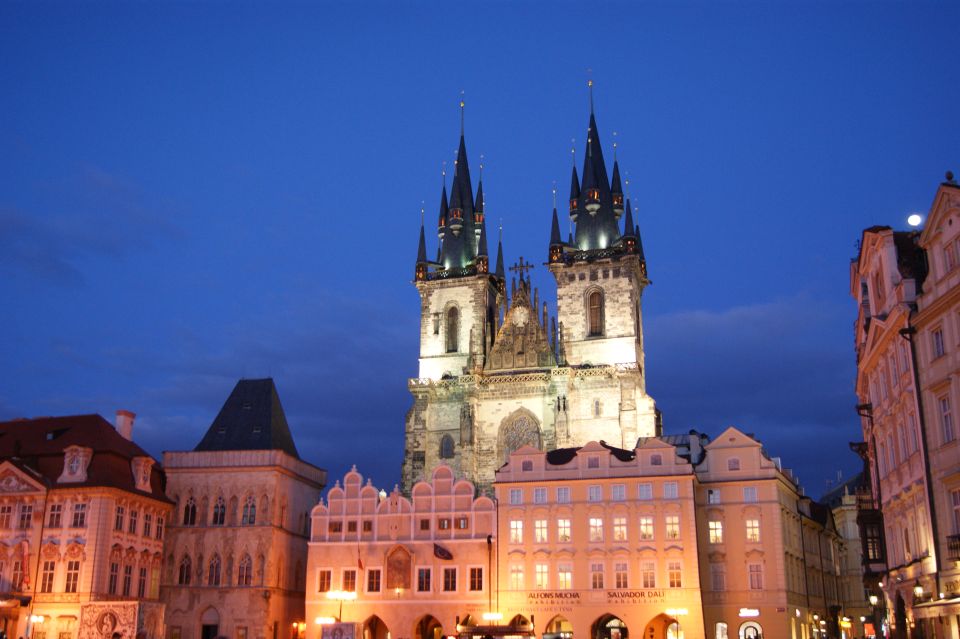 Prague Bike Rental - Meeting point near the Powder Tower: getting started fast