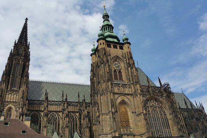 Prague Castle and Lobkowicz Palace entrance tickets - How Much Walking Will You Do (And How to Prepare)