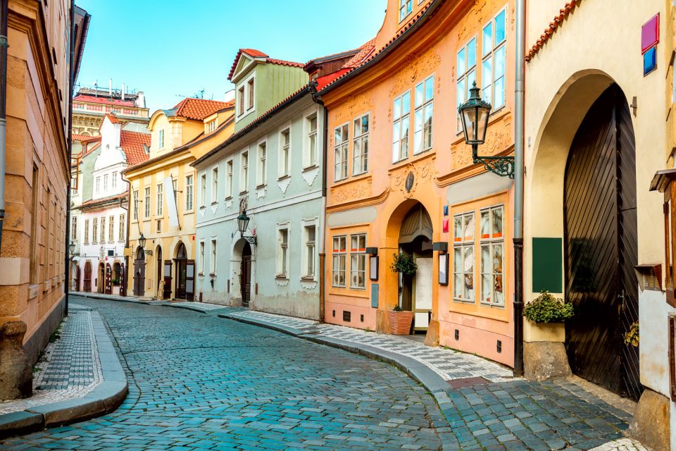 Prague Castle & Castle District: 2-Hour Guided Tour - Royal Gardens: A Quiet Reset Between Major Stops