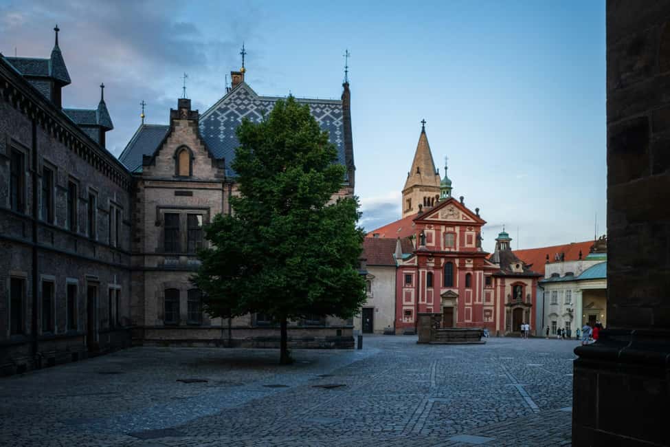Prague Castle St. Vitus Cathedral, Royal Palace, St. George's Basilica - The Old Royal Palace: Crown-Jewel Replica and Political Shockwaves