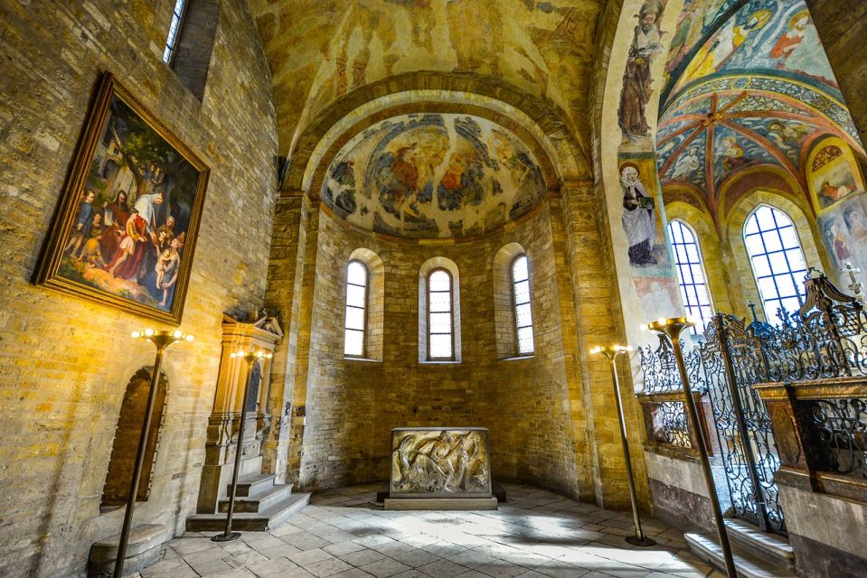 Prague Castle Tour With Tickets - Meeting point and getting started (so you don’t lose time)