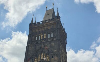 Prague: Charles Bridge Audio Guide with Tower Entry Ticket - The online audio guide: how it keeps Charles Bridge readable