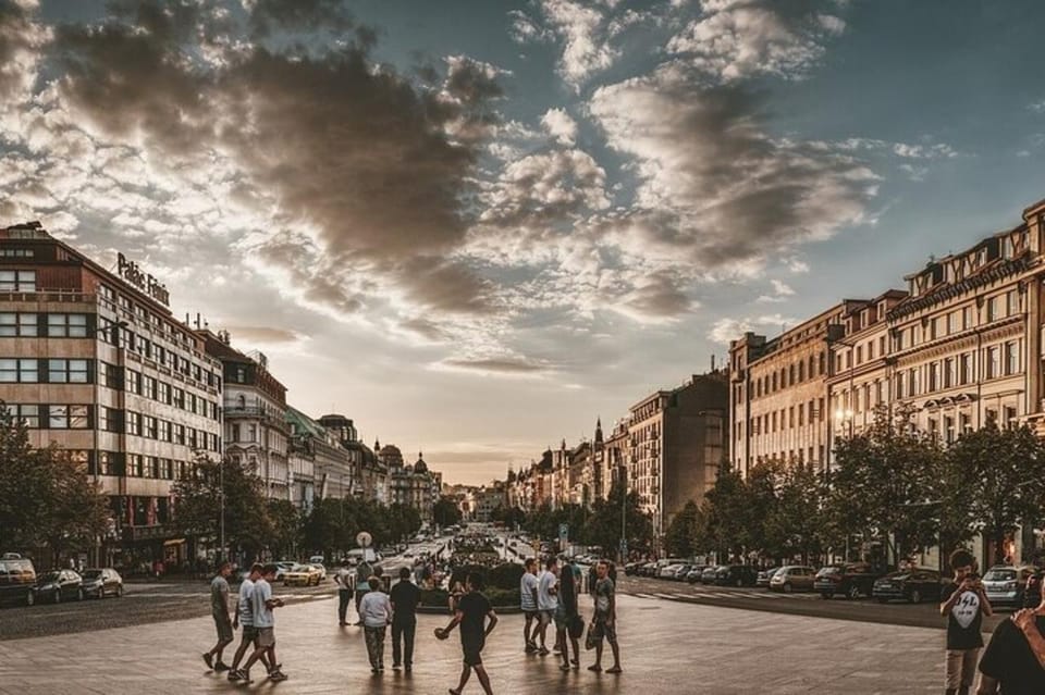 Prague: City Highlights Walking Tour - Prague Lesser Town: charm, viewpoints, and slower-feeling streets