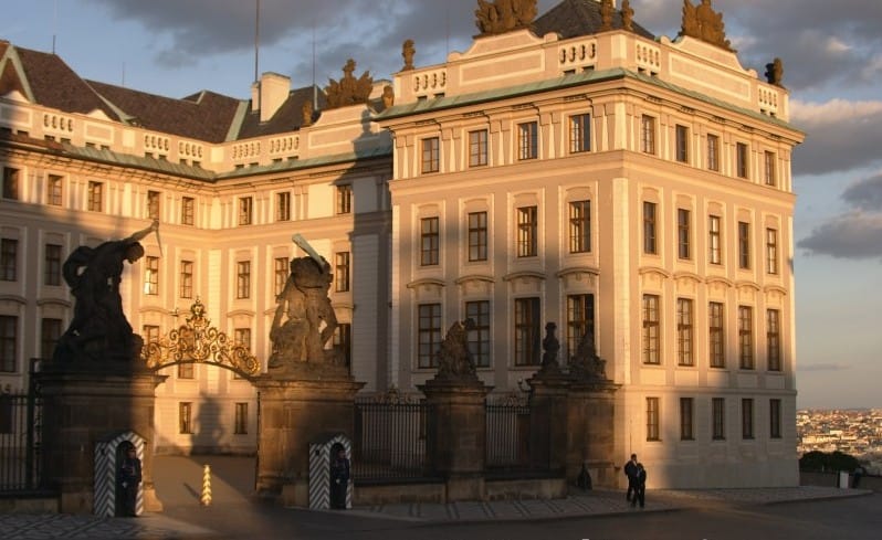 Prague City Pass 30-Day Ticket - First-Day Strategy: Start the Clock and Time Prague Castle and the Jewish Museum