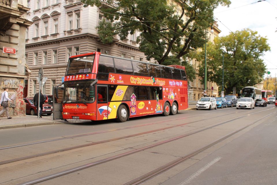 Prague: City Sightseeing HOHO Bus Tour & Optional Boat Tour - Key highlights to aim for