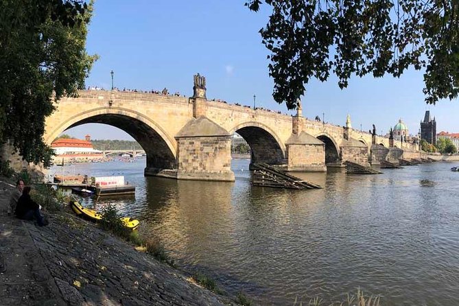 Prague: Classic City Bike Tour (small groups) - Frank Gehry’s Dancing House and the City-to-Castle View