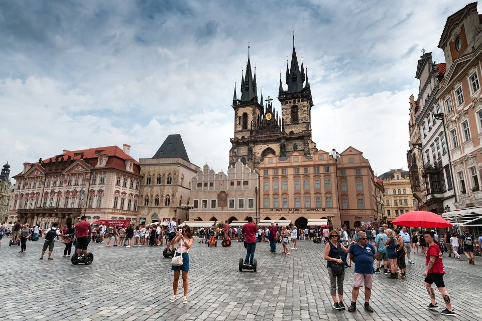 Prague Complete Tour in Spanish & Lunch, Tickets - The Lunch Break: Typical Czech Food, 1 Course, No Guesswork