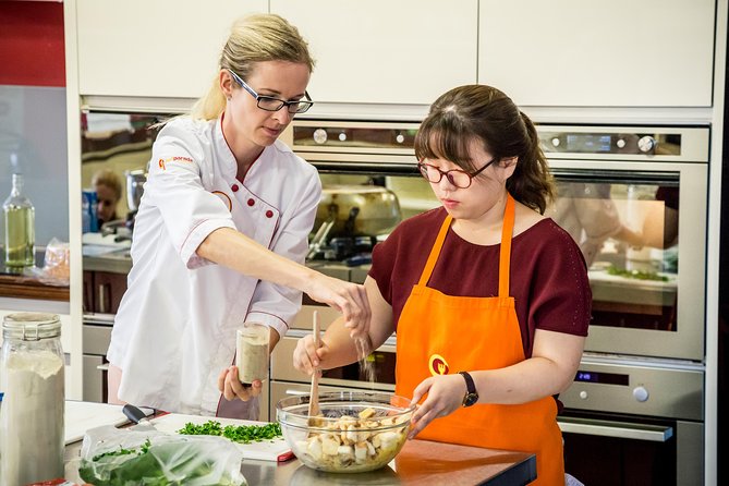 Prague Cooking Class Including Market Visit and 3-Course Lunch - Key highlights that make this class worth your time