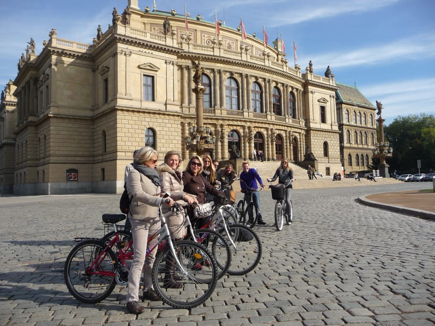 Prague E-Bike City Ride tour : 2hrs - Why Prague feels made for an e-bike (especially in 2 hours)