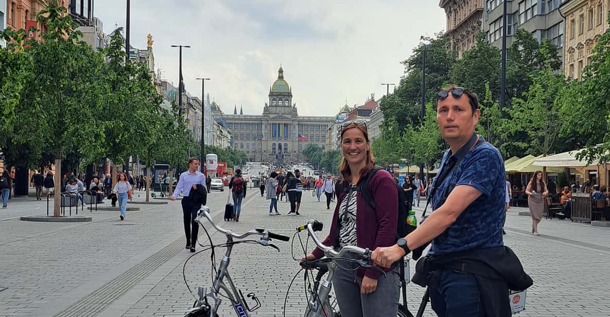 Prague E-Bike City Ride tour : 2hrs - Guides matter: what “good” sounds like on this ride