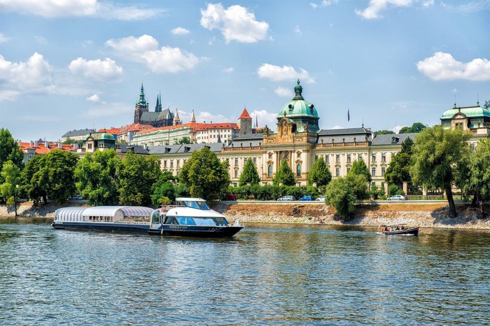 Prague: Evening Vltava River Eco Cruise with Prosecco - Why a 50-Minute Vltava Cruise Makes Sense in Prague