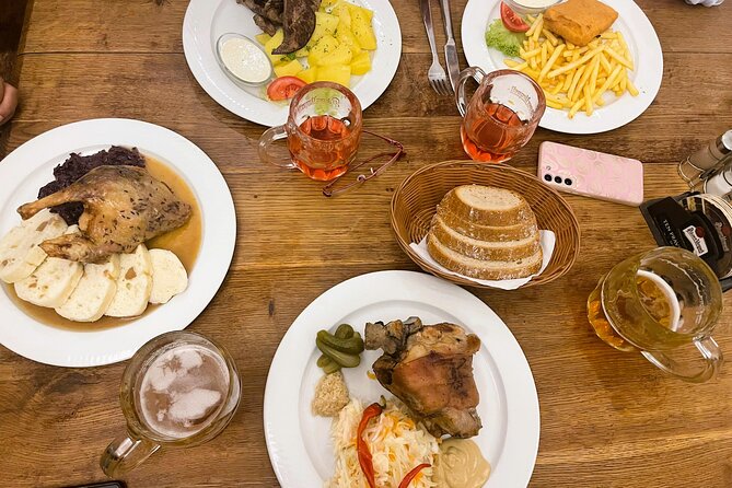 Prague Food tasting tour of Hidden Gems for Small Groups - Stop 1 in Vinohrady: Koláč pastry and your first Czech sugar hit