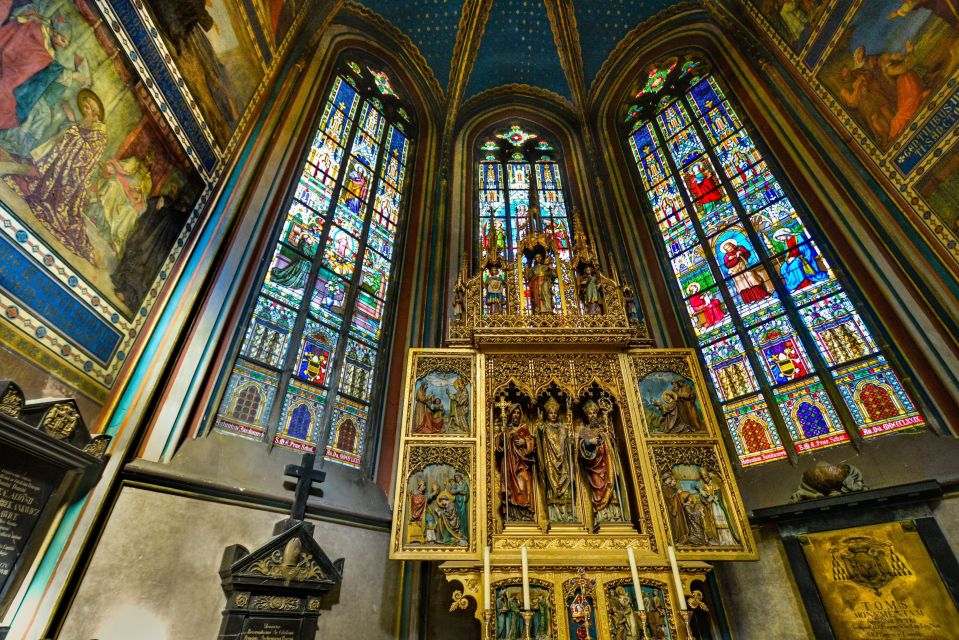 Prague: Full-Day Old Town, River Cruise & Prague Castle Tour - The Midday Break Around 2pm (and a Smart Lunch Plan)