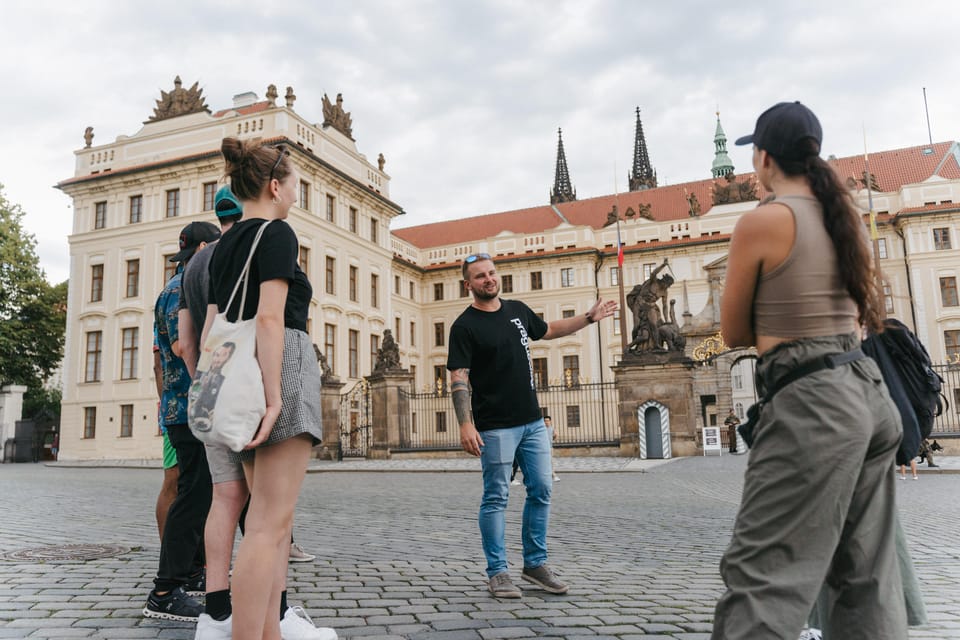 Prague: Full-Day Old Town, River Cruise & Prague Castle Tour - Price and Value for 7 Hours of Guided Sightseeing