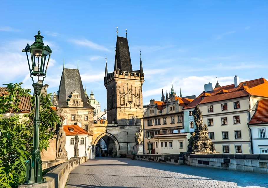 Prague: Full-Day Private Tour of Prague - 5 hours - Languages and who this tour is best for
