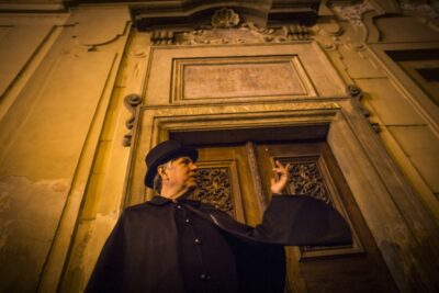 Prague: Ghosts and Legends of the Old Town Evening Tour - Where you meet and how the tour flow usually feels
