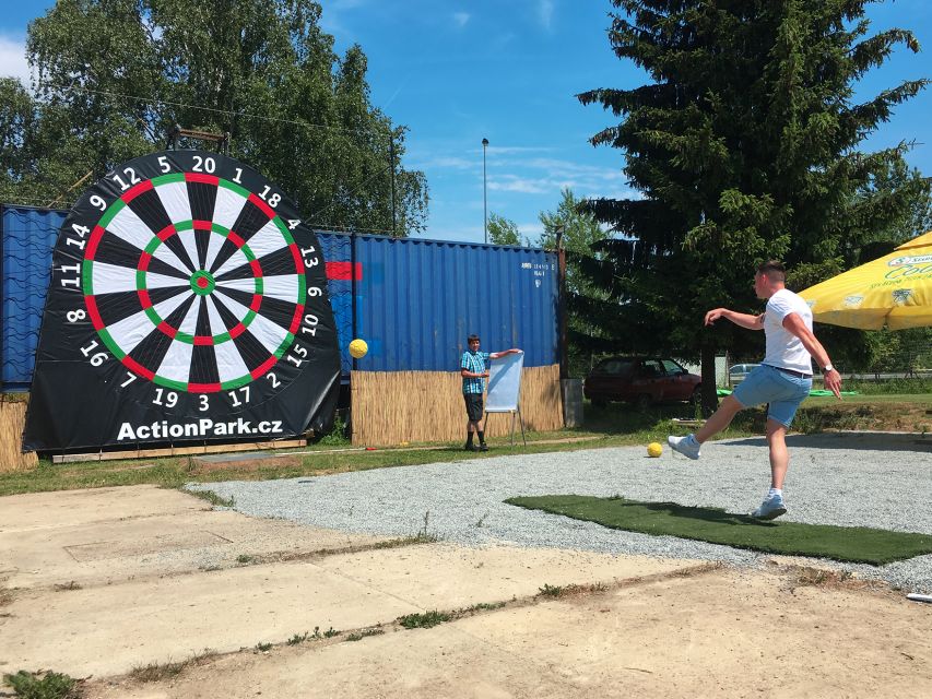 Prague : Giant Foot Darts and Giant Beer Pong Game - Rain or shine: how to dress so you stay comfortable