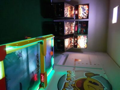 Prague: Glow Golf Mini Golf Game by UV Light - The 18 UV Holes: More Than a One-Off Game