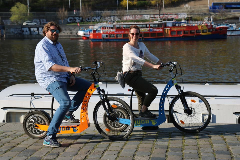 Prague: Grand Segway and eScooter Live Guided City Tour - Prague Castle and St. Vitus: outside views you can actually frame