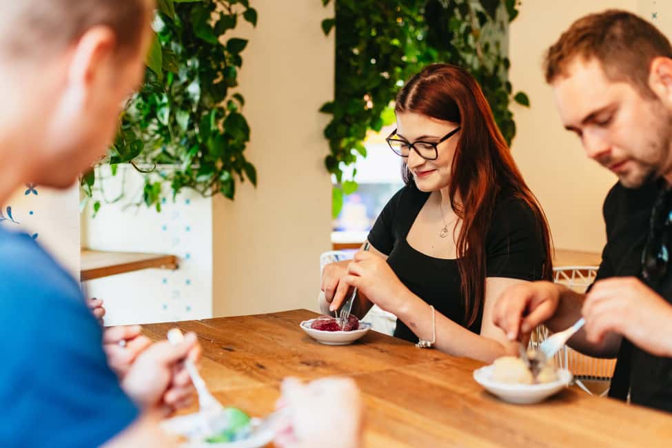 Prague: Guided Street Food Walking Tour - Key highlights you’ll care about