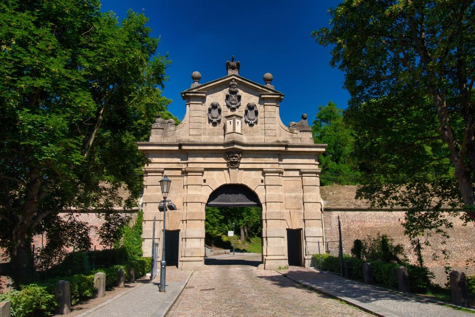 Prague: Guided tour to the historic fortress of Vyšehrad - The viewpoint over Prague’s skyline: where the city finally “clicks”