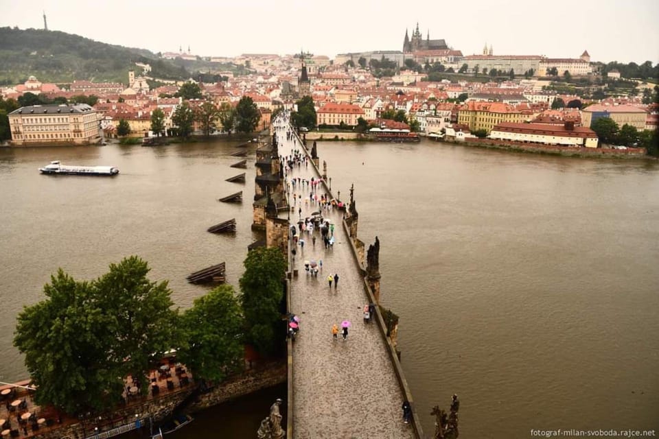 Prague: Hidden Gems Walking Tour with Local Guide - Key things to know before you go