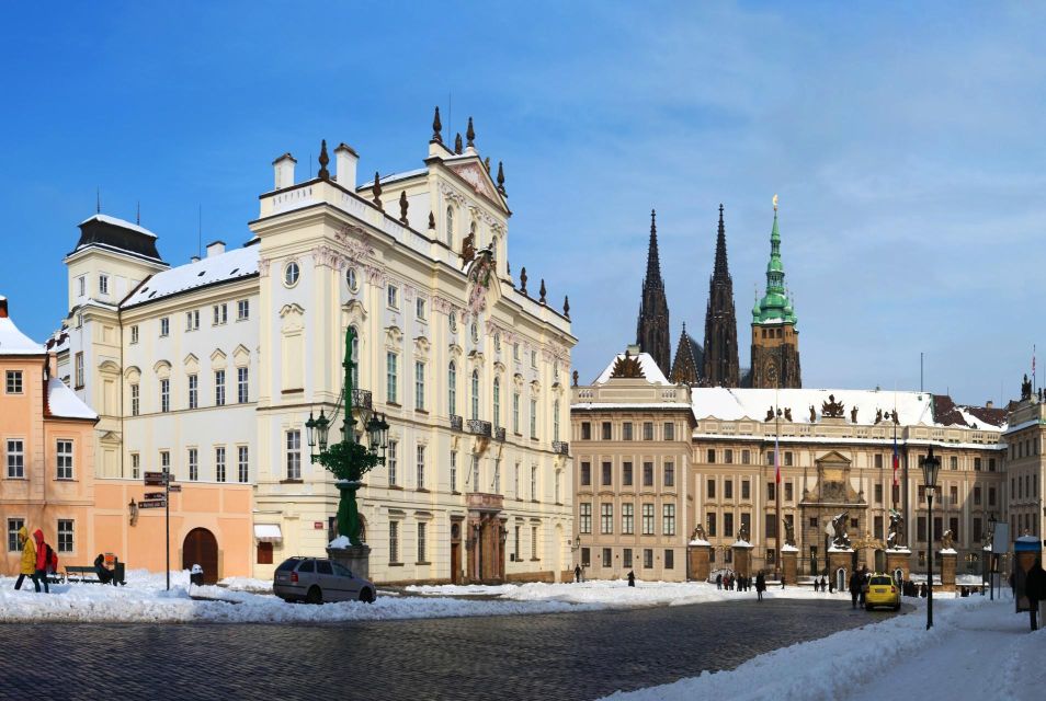 Prague Hradcany Castle, St Vitus Cathedral Tour with Tickets - How the Old Royal Palace sets the tone