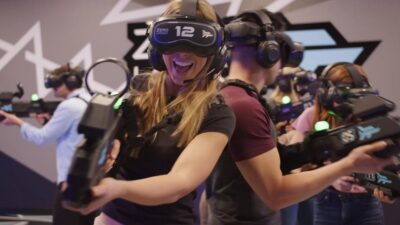 Prague: Immersive VR multiplayer experience - Choosing Your Game: zombies, rogue robots, and family-friendly worlds