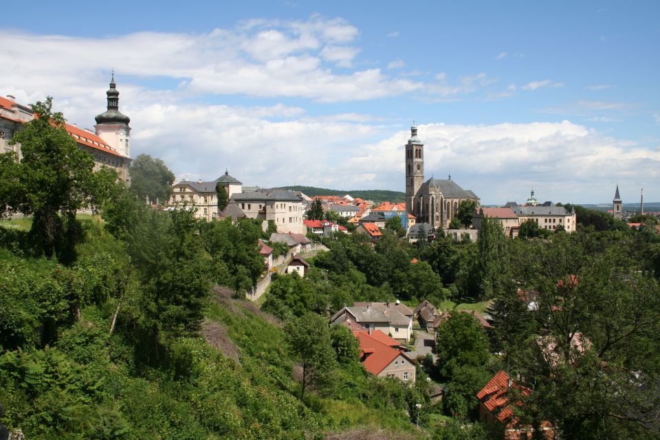 Prague: Kutná Hora, St Barbara's Cathedral and Bone Church - Kutná Hora’s silver-era streets: UNESCO charm on a schedule