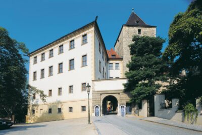 Prague: Lobkowicz Palace Ticket & Audio Guide - Meeting Point: Jiřská 3 and Getting There Without Stress