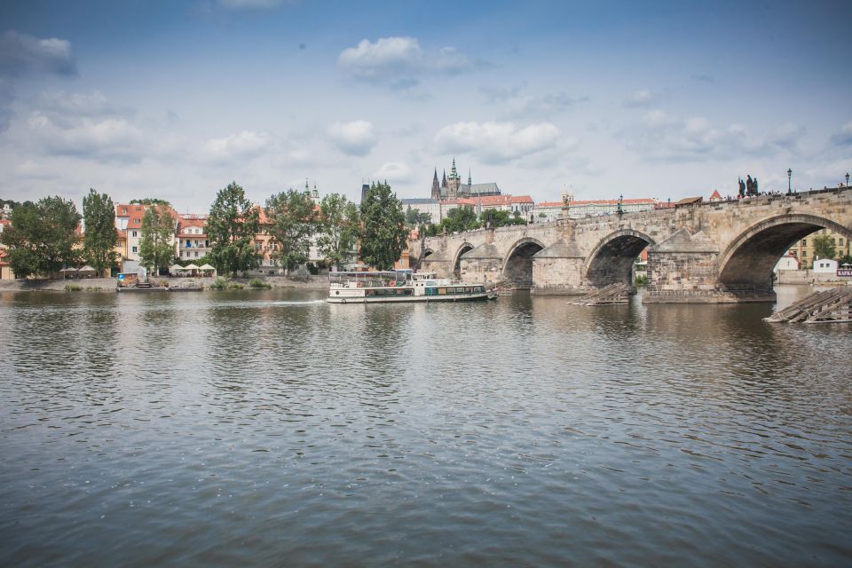 Prague: Lunch Cruise on Vltava River with open Buffet - Charles Bridge, Old Town, and the Riverfront Views You Can’t Replicate