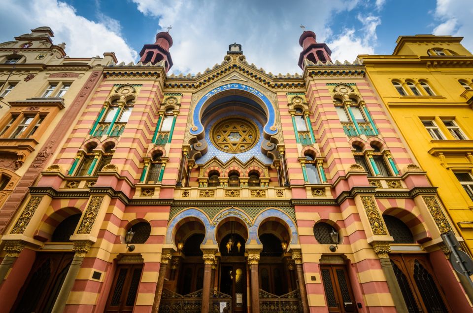 Prague Old Jewish Quarter and Spanish Synagogue Private Tour - The 2-Hour Private Tour: Fast, Focused Orientation Around Josefov