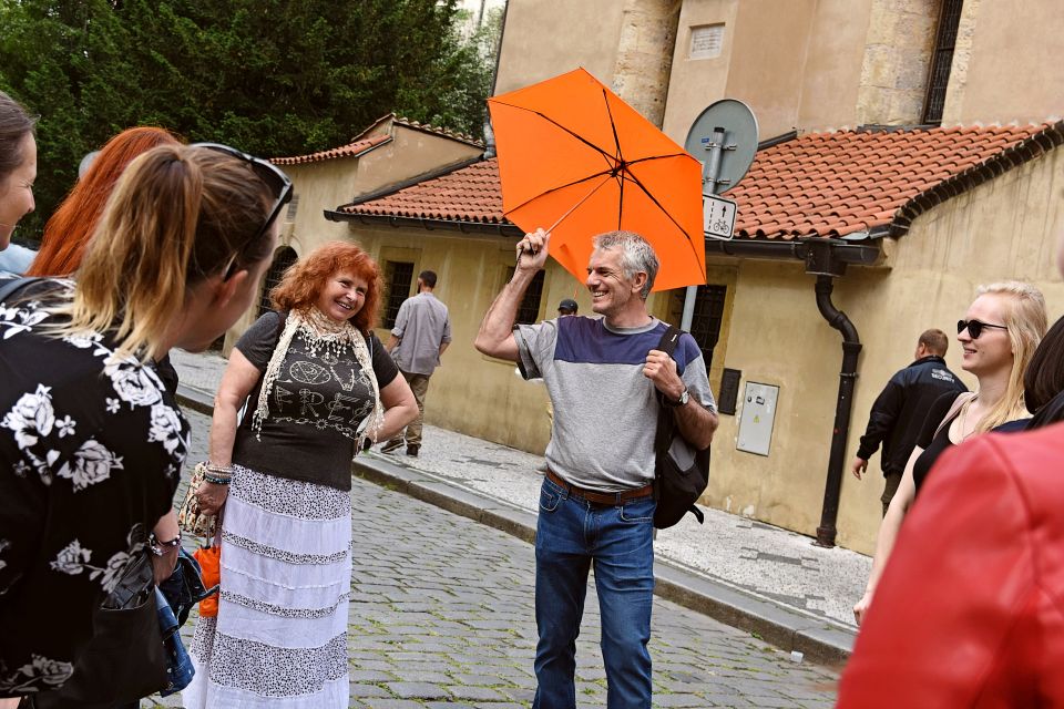 Prague: Old Town and Jewish Quarter Tour - Key highlights worth planning for