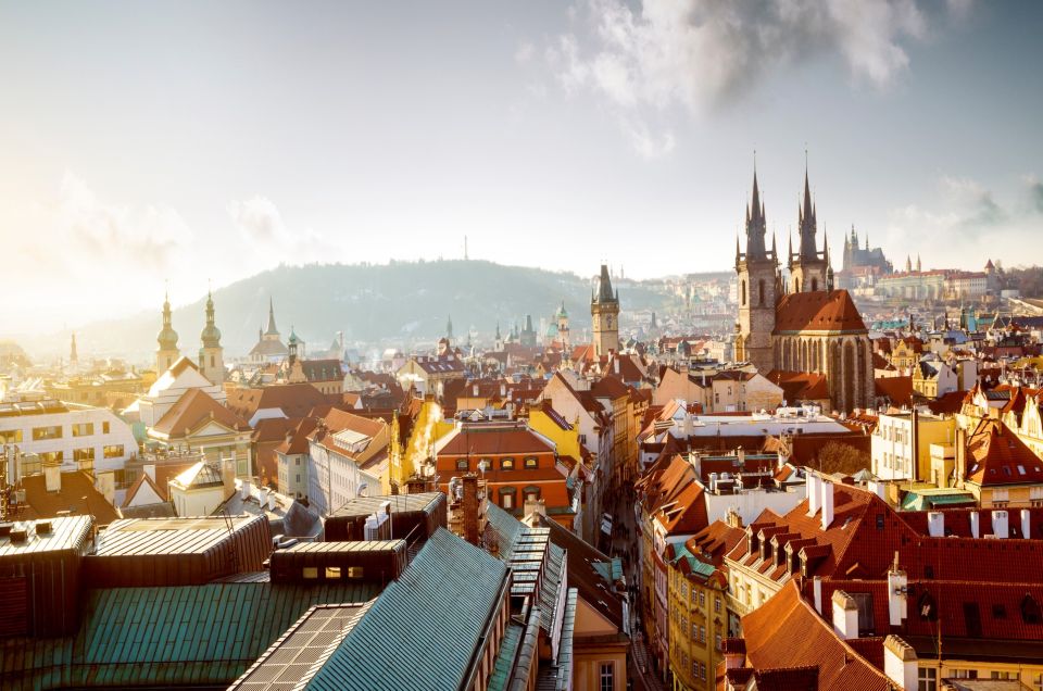 Prague: Old Town Highlights Private Guided Walking Tour - The 2-Hour Plan: Best for First-Day Orientation