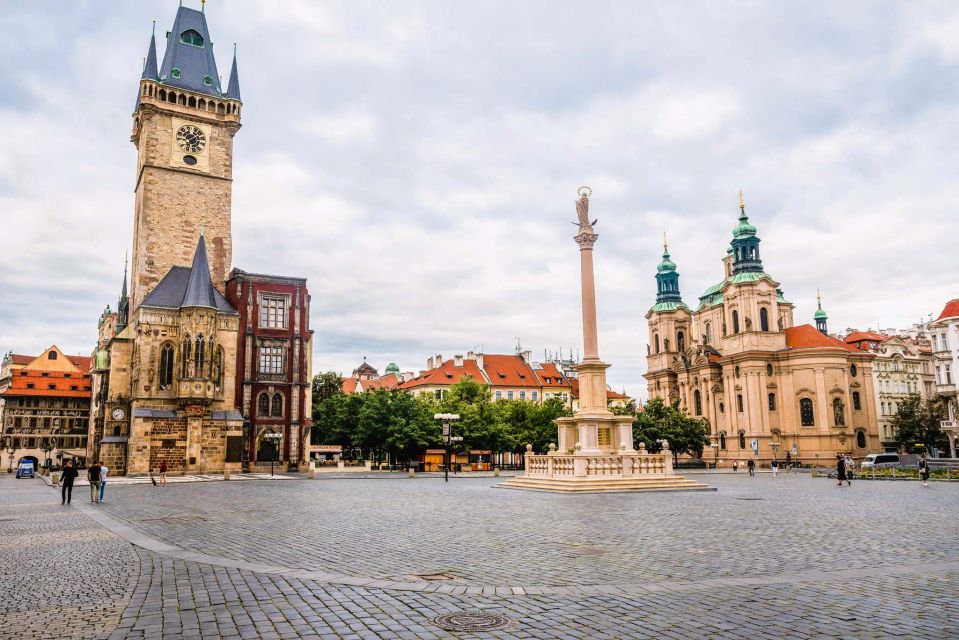 Prague: Old Town Square and Astronomical Clock Audio Guide - Your Walk Through Old Town Square: Old Town Hall and the Clock Area