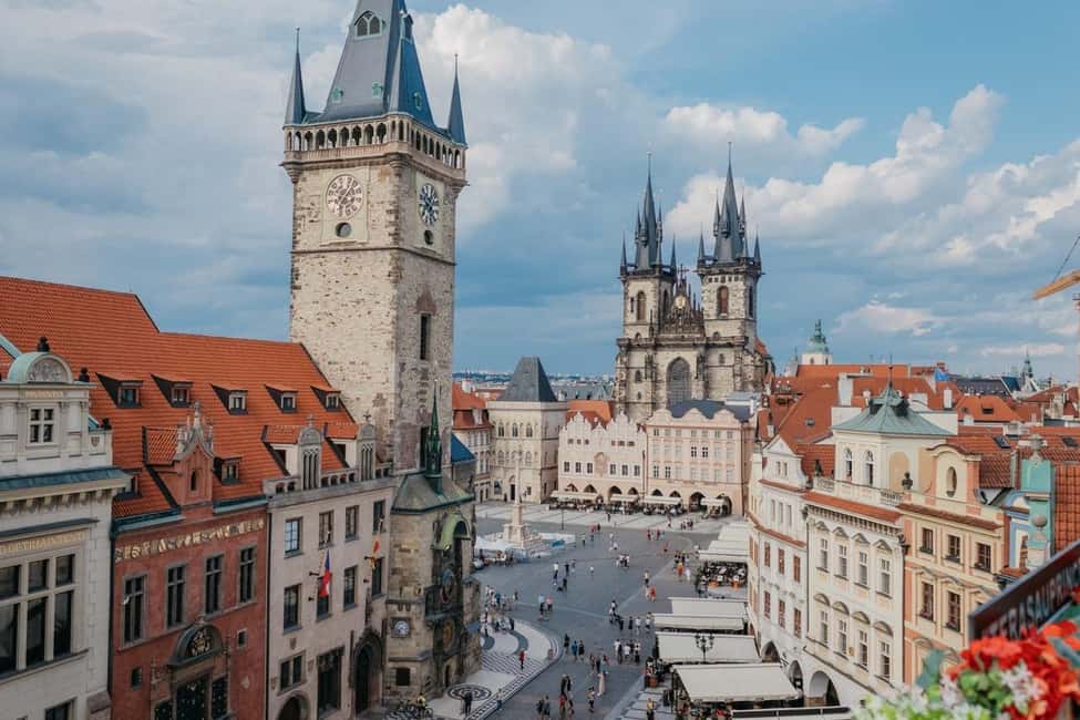 Prague Old Town, Underground and House of Alchemy Tour - Price and value: $44 for 2 hours of story-driven history