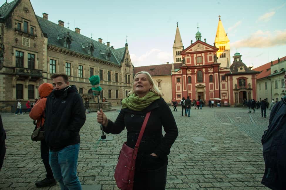 Prague: Prague Castle & Charles Bridge – guided tour in German - Price and Value: What $19 Really Buys You