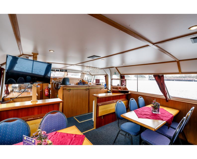 Prague: Private Beer Boat Cruise with Unlimited Beer - On-Board Details That Matter: Bluetooth Sound, Free Wi‑Fi, and Comfort