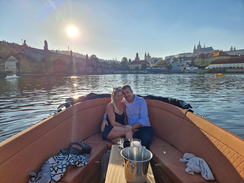 Prague Private Boat Tour - Your captain-guide: the difference between hearing facts and feeling the city