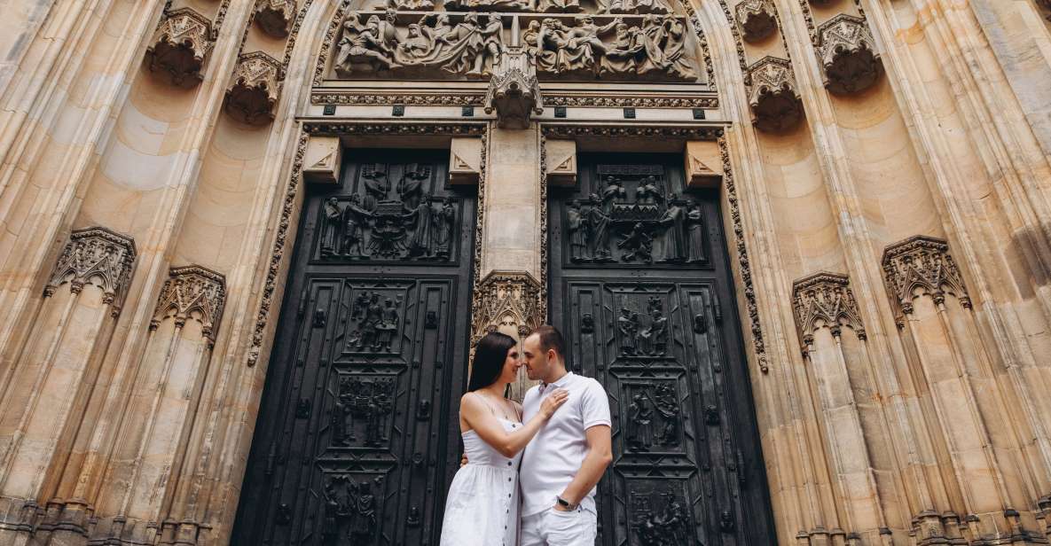 Prague: Professional Photoshoot at Prague Castle - Meet at Prague Medieval Tavern and get moving fast