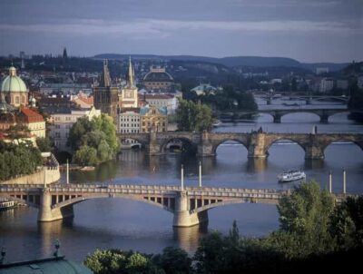 Prague: River Cruise with Transfer to Pier - From Republic Square to the riverbank: where the transfer can make or break your day
