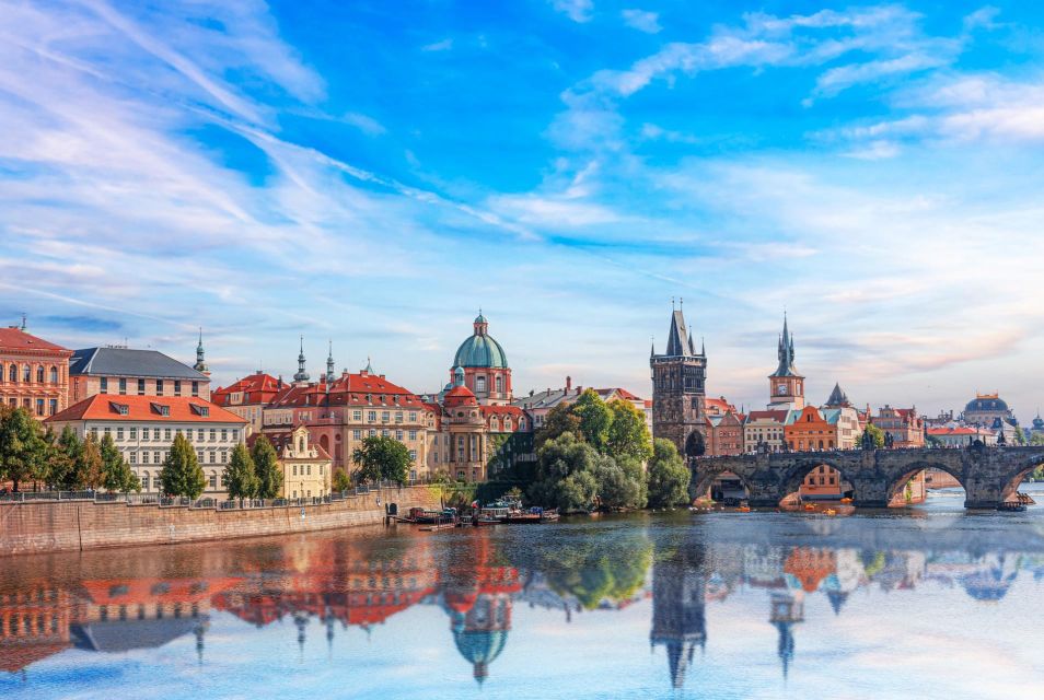 Prague Royal Castle, St Vitus, Golden Lane Tour with Tickets - Golden Lane: Medieval Life, Knights, Artisans, and Alchemists