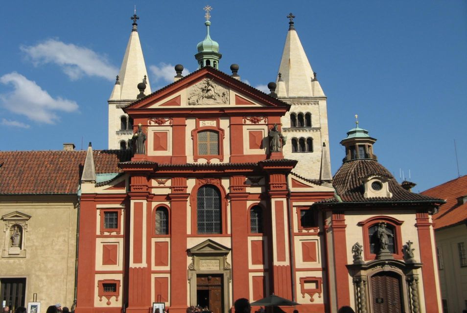 Prague Royal Castle, St Vitus, Golden Lane Tour with Tickets - St. Nicholas Church in Lesser Town: Baroque Opulence (4-hour tour)