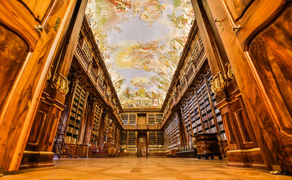 Prague: Skip-the-line Strahov Monastery and Library Tour - Cabinets of curiosities and why your guide matters