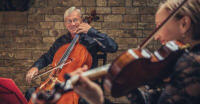 Prague, St. Martin: The Best of World & Czech Music - The music program: Czech heart with world-famous stops