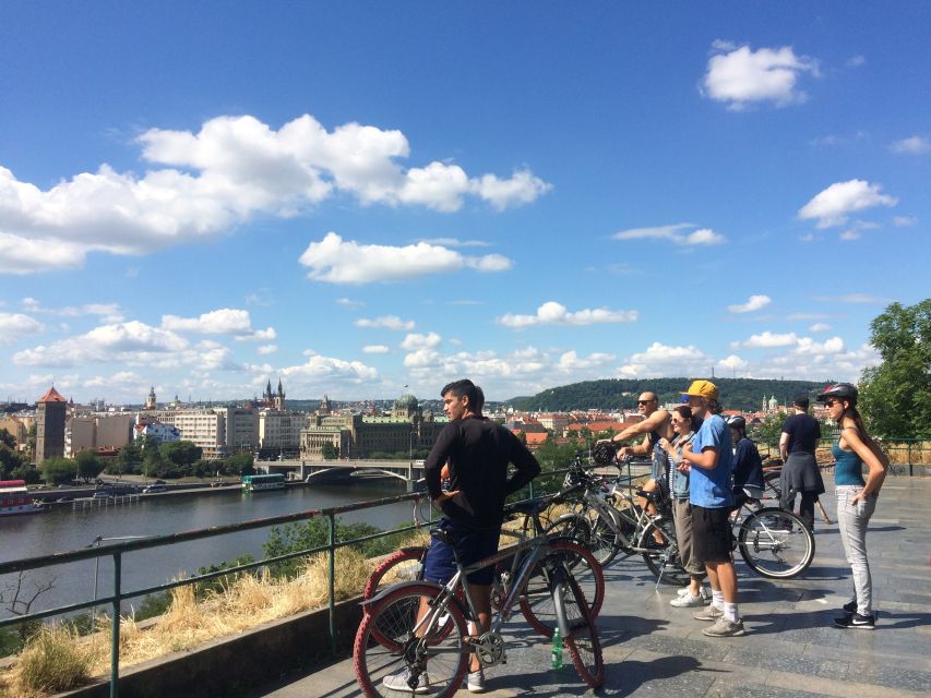 Prague: Stunning Viewpoints, Castle, City & Park Bike Tour - Key highlights worth penciling in
