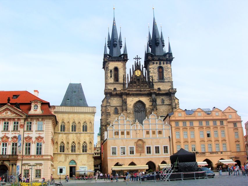 Prague: Tailored Sightseeing Tour in French - A French-guided Prague walk that feels tailored, not canned