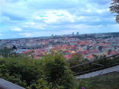 Prague: Tailored Sightseeing Tour in French - Where you meet: hotel pickup, Old Town Square, or Pohořelec Square