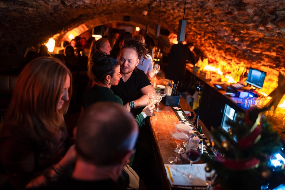Prague: Thursday Stand-Up Comedy in English - Metro Comedy Club: small venue comedy near Charles Bridge